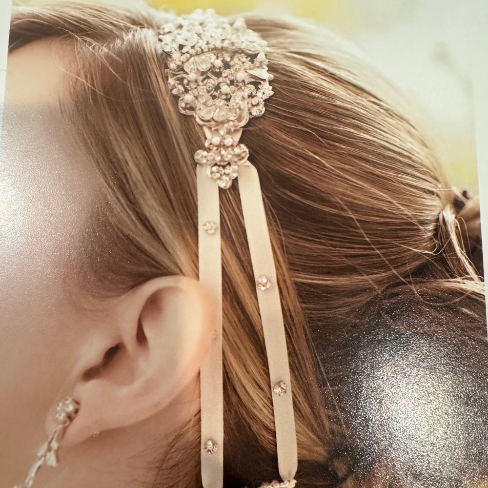 Wedding headpiece